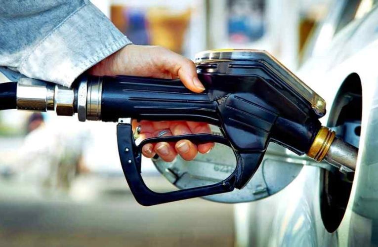 El gobierno dominicano mantendrá precios de combustibles en última semana de noviembre