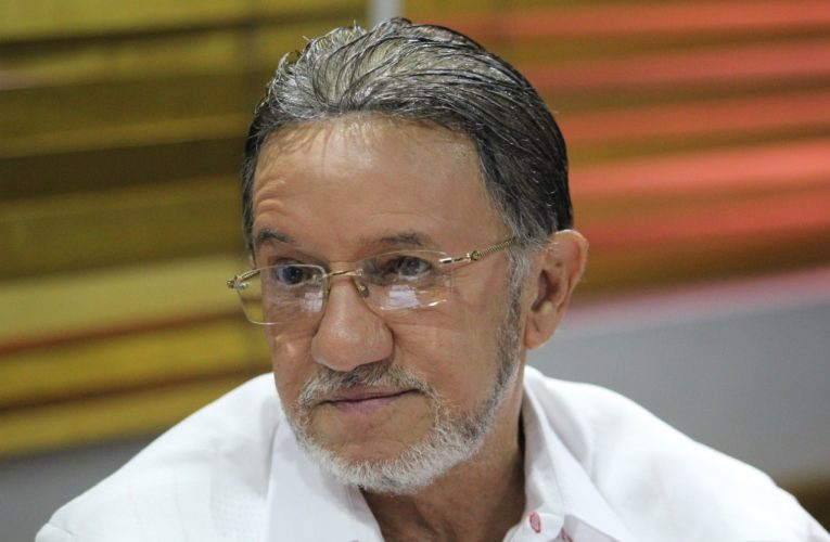 Falleció este domingo Amable Aristy Castro, expresidente del Senado y presidente del (PLR)