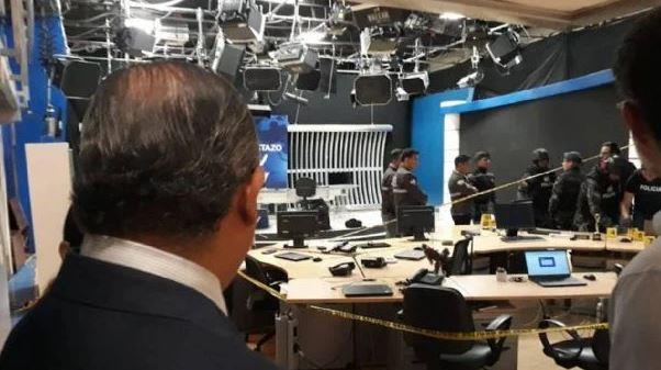 Ataques con explosivos a periodistas de televisión en Ecuador